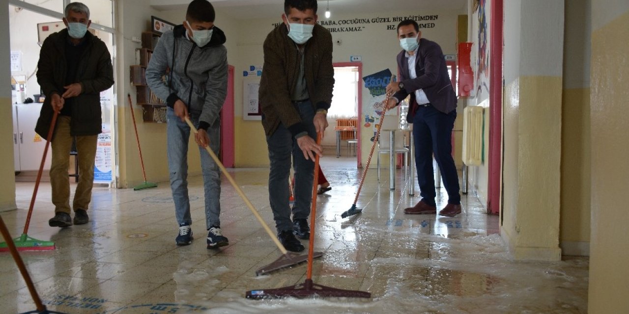 Şırnak’taki Köy Okullarında Yüz Yüze Eğitim Hazırlığı