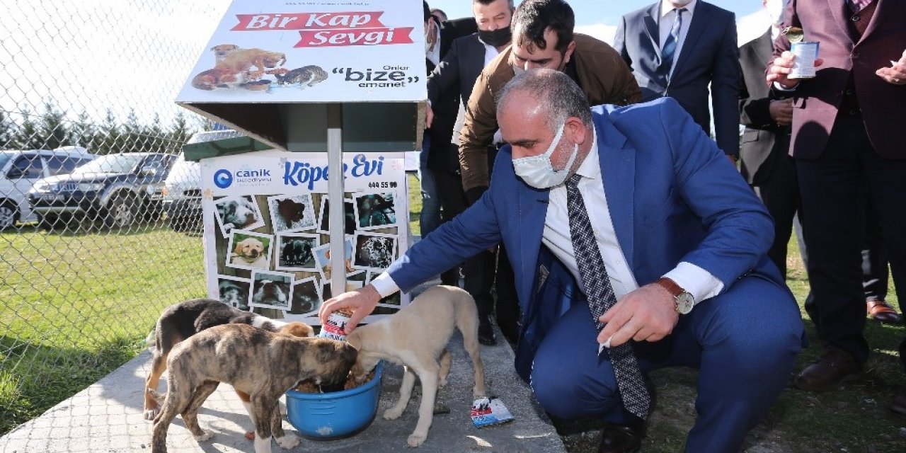 Canik’te Can Dostlar Mutlu
