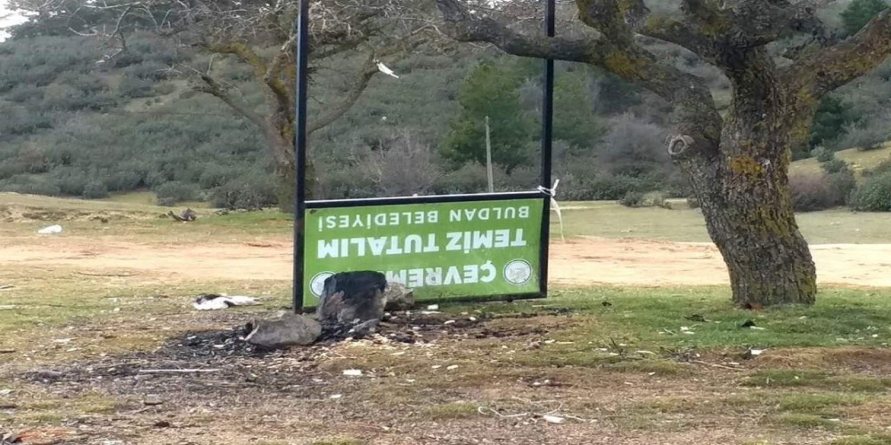 Yayla Gölünde Çirkin Manzaralar