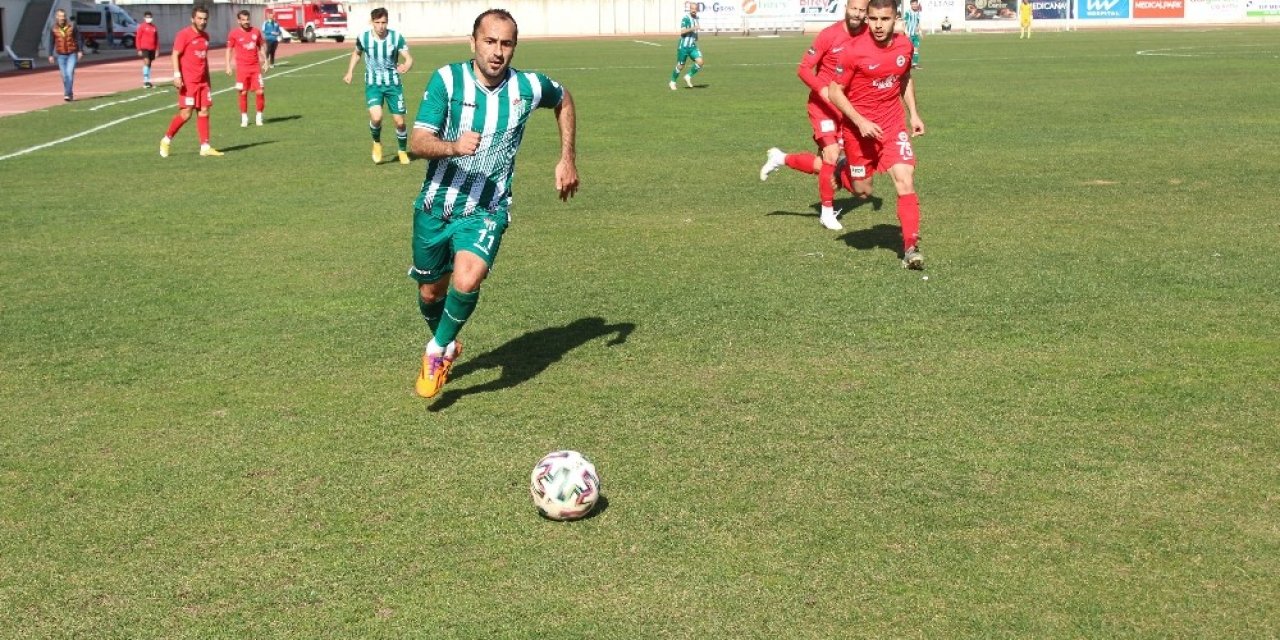 3. Lig 3. Grup: Çarşambaspor: 1 - Yalovaspor: 2