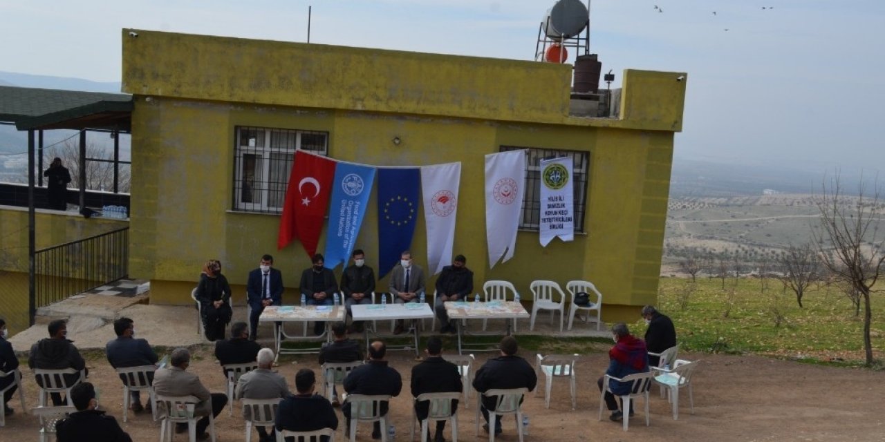 "uygulamalı Çiftçi Okulu" Hizmete Girdi