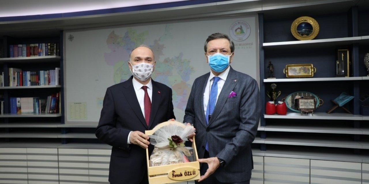 Tobb Başkanı Rifat Hisarcıklıoğlu, Özlü’yü Ziyaret Etti