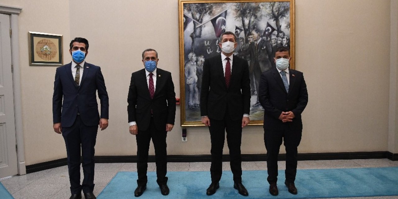 Ak Parti Van Milletvekili Arvas, Milli Eğitim Bakanı Bakan Selçuk’u Ziyaret Etti