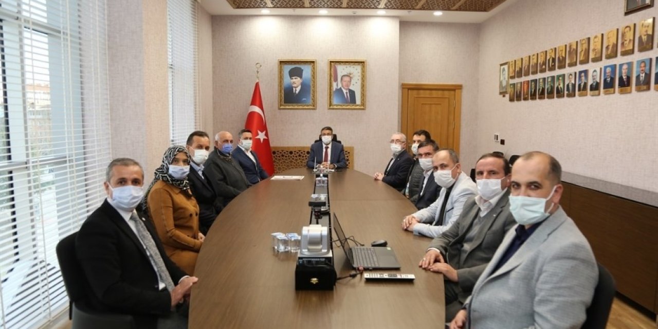 Vali Çelik: "24 Saat Yanınızda Ve Emrinizdeyim"