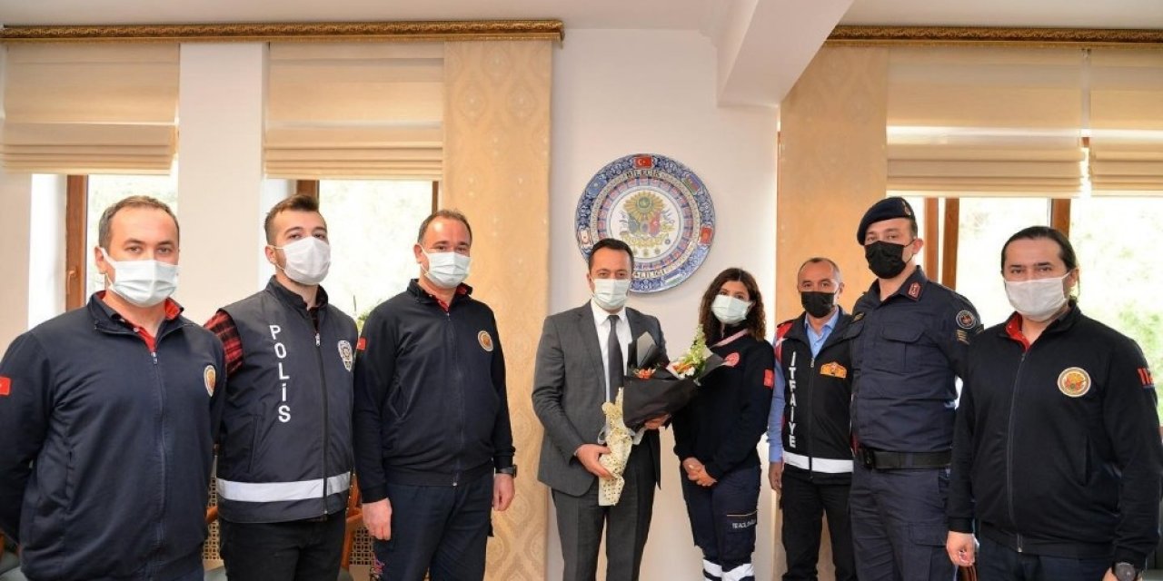 Vali Şentürk, ’’112 Günü’’ Kapsamında Bilecik 112 Acil Çağrı Merkezi Çalışanları Kabul Etti