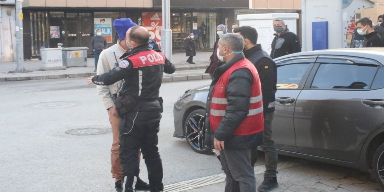 Alkollü Şahıs Polisleri Çileden Çıkardı
