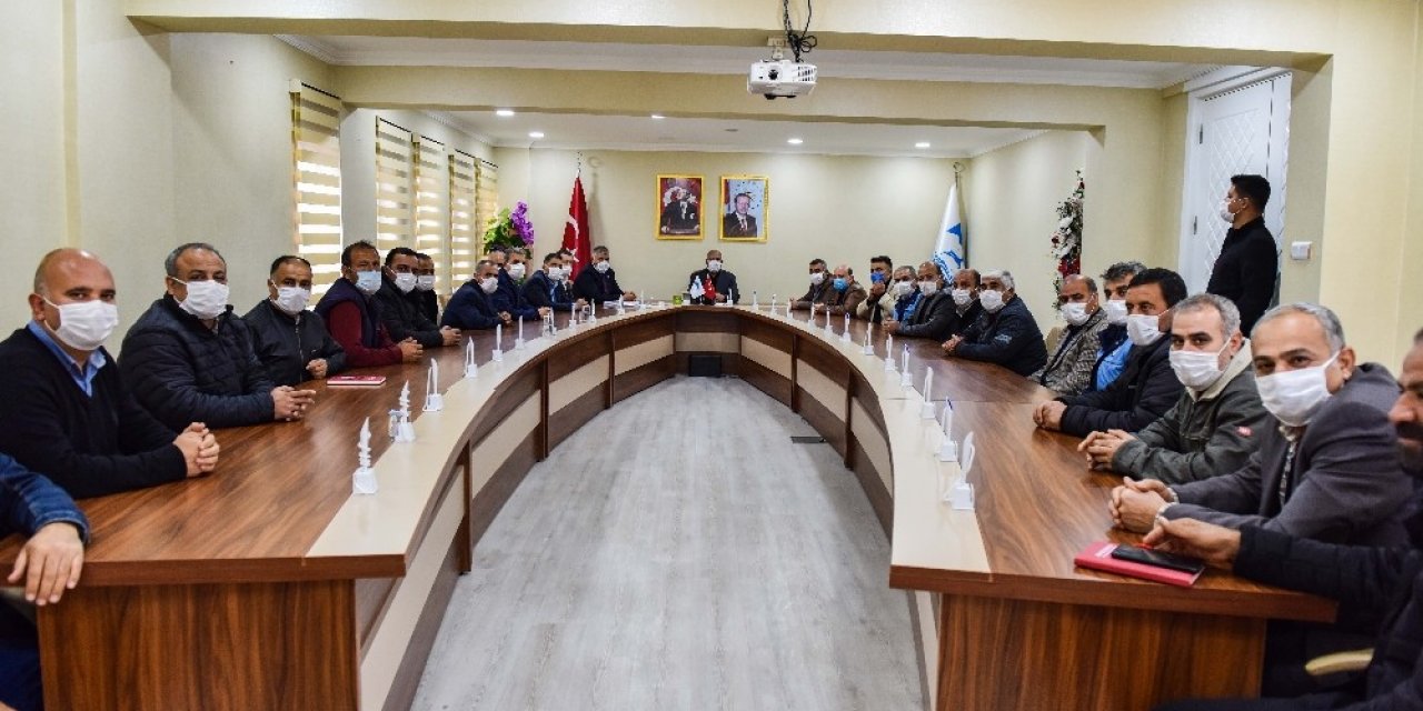 Ceylanpınar’da Toplu Sözleşme Sevinci