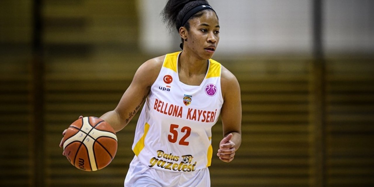 Tyasha Harris Forma Giyemeyecek