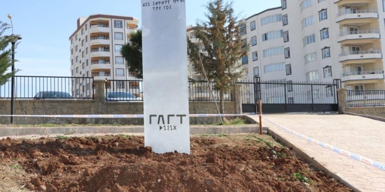 Şanlıurfalılar Geri İstedikleri Metal Bloka Yeniden Kavuştu