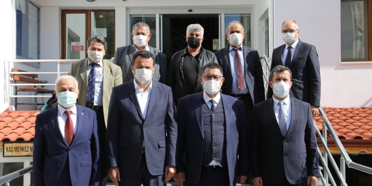 Başkan Ulutaş :" Esnafın Taleplerini Karşılama Gayretindeyiz"