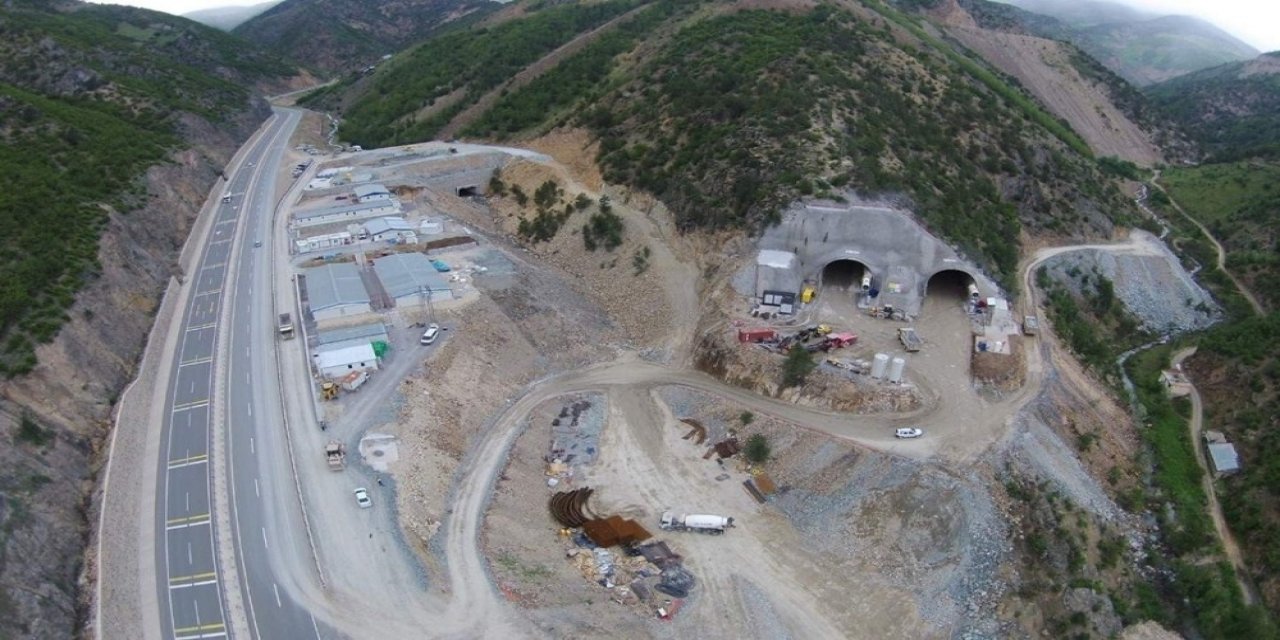 Yeni Zigana Tünelinde Işığa Az Kaldı