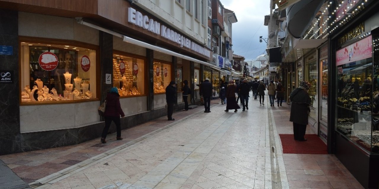Kuyumcular ’14 Şubat’ Umudunu Bulamadı