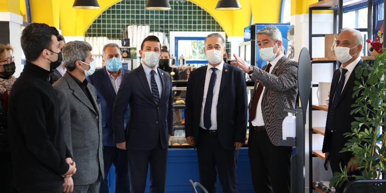 Başkan Oktay; "restoranlar ’güvenli Sertifika’ İle Açılabilir"