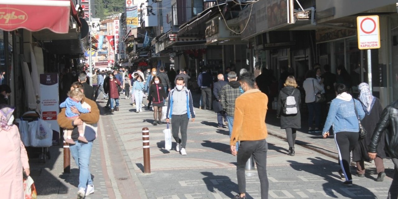 Aydın’da Sevgililer Günü Yoğunluğu