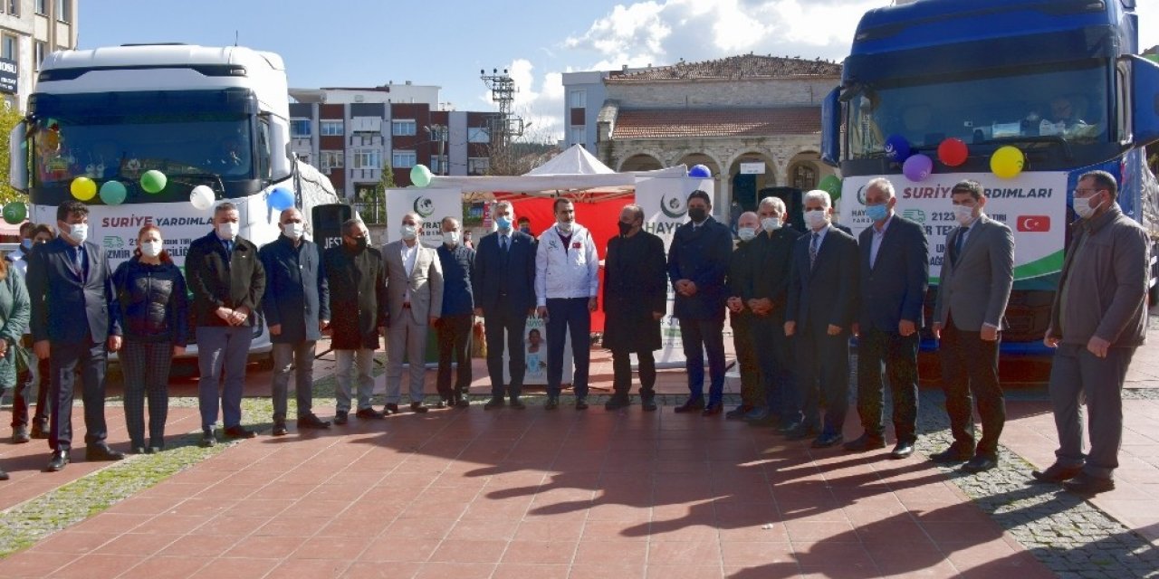 Aliağa’dan Suriye’ye İki Tır Yardım Malzemesi Gönderildi