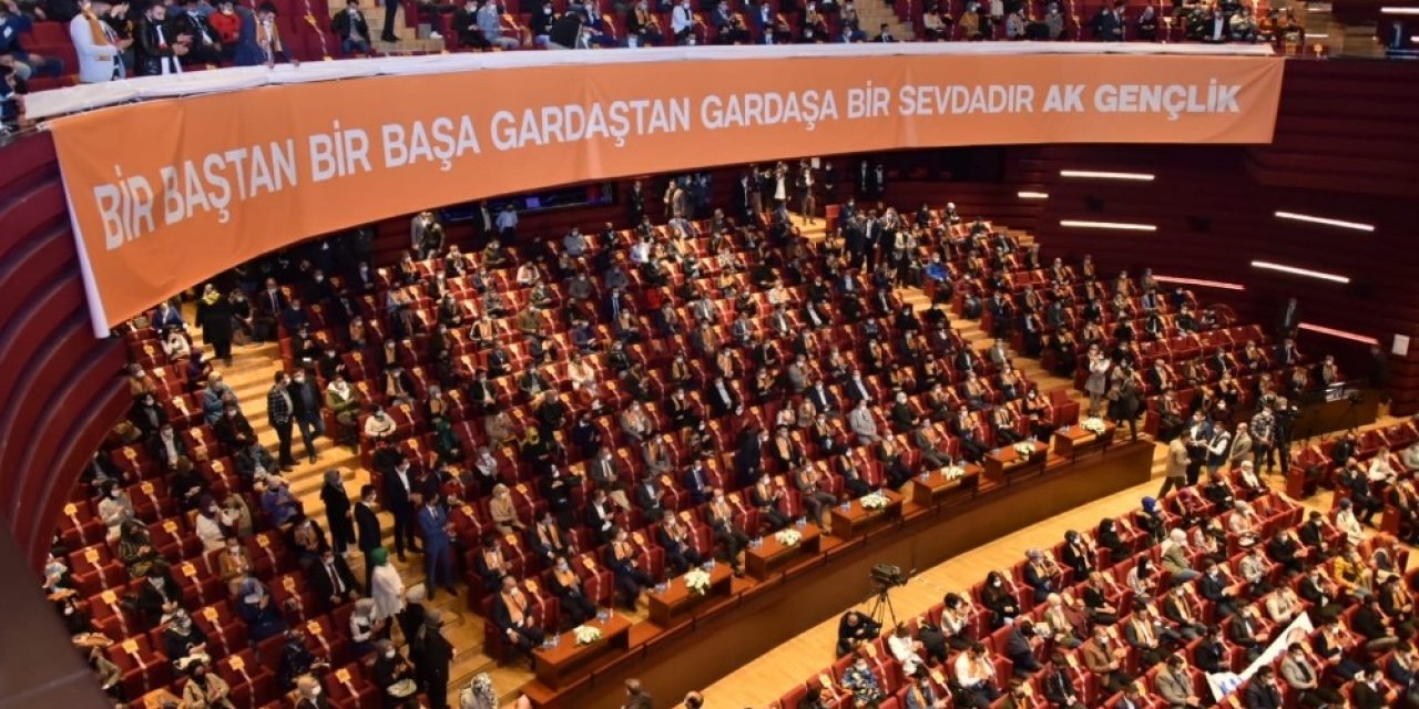 Ak Gençlik Konya’da Kongre Heyecanı