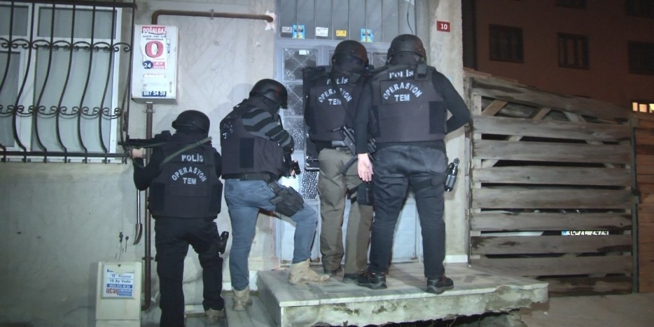 İ̇stanbul Ve Diyarbakır’da Terör Örgütü Pkk’ya Eşzamanlı Operasyon