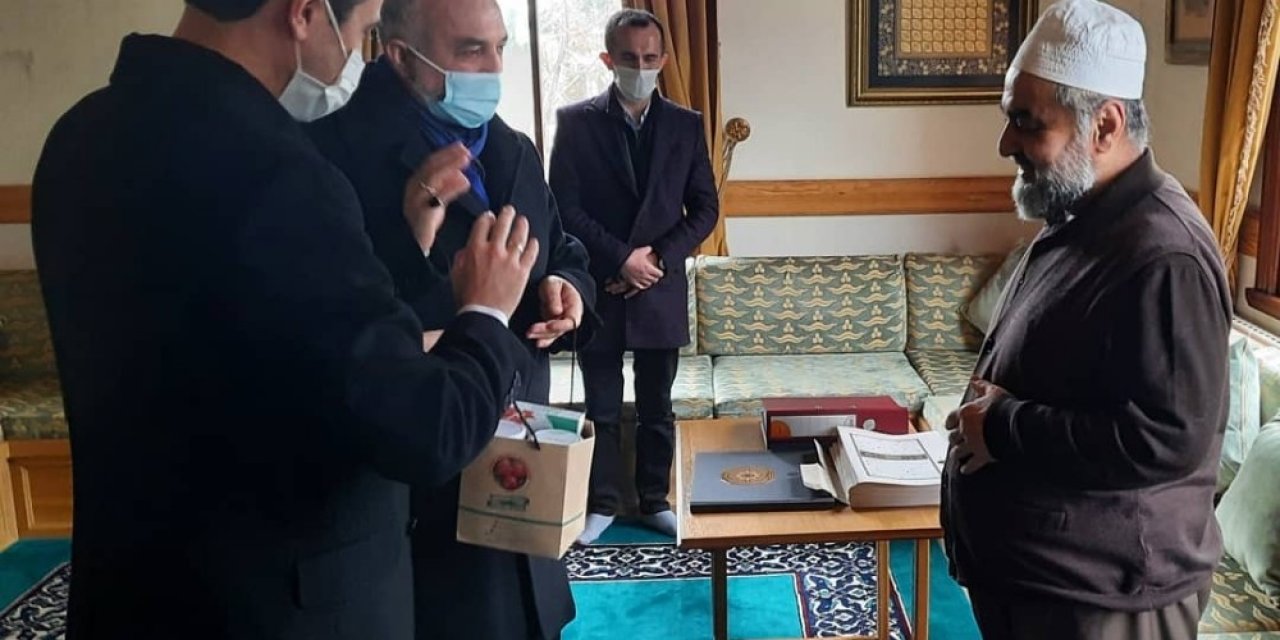 Abdullah Mihal Gazi’nin Sanduka Örtüsünün Hattını O İsim Hazırlayacak