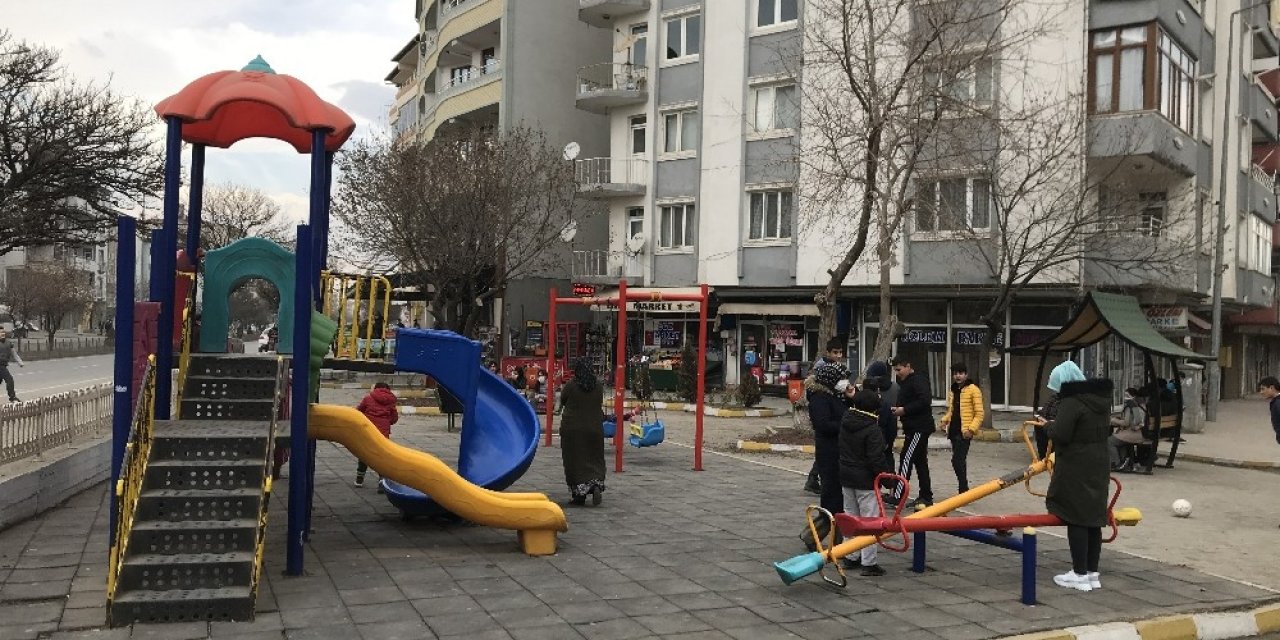 Ermenistan’daki Deprem Iğdır’da Hissedildi