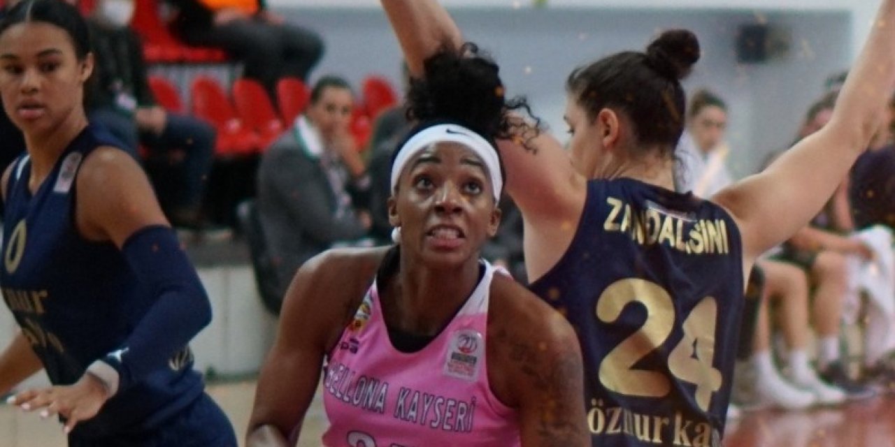 Kadınlar Basketbol Süper Ligi: Bellona Kayseri Basketbol: 50 - Öznur Kablo Fenerbahçe: 71