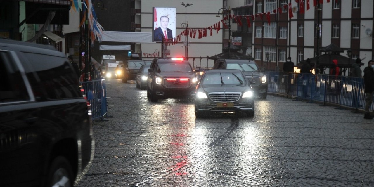 Cumhurbaşkanı Erdoğan Elazığ’dan Rize’ye Döndü