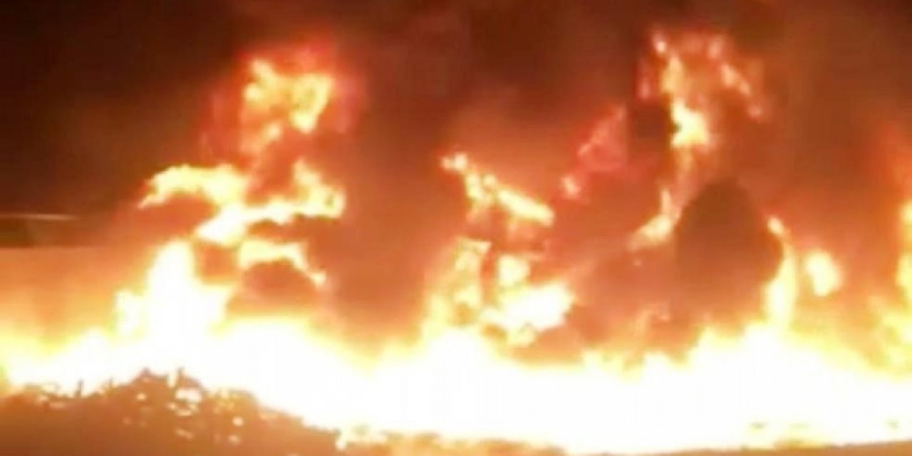 Diyarbakır’da Tarlada Yanan Hortumlar Paniğe Neden Oldu