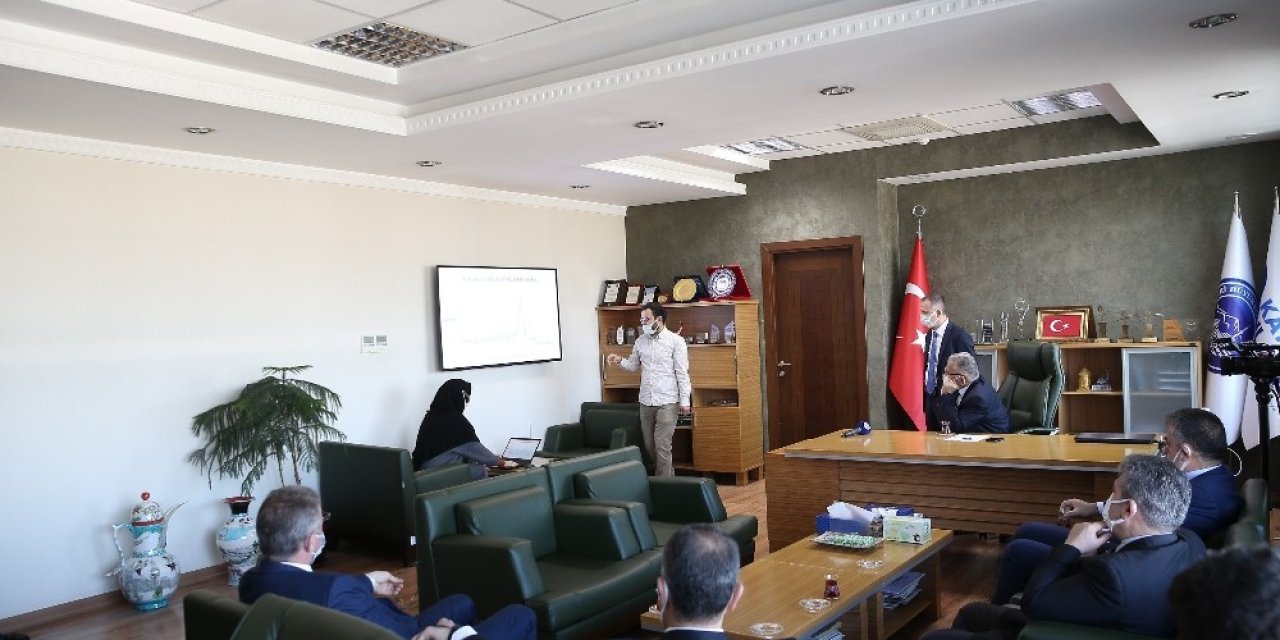 Kayseri Büyükşehir’den ‘akıllı Kavşak’ Uygulaması