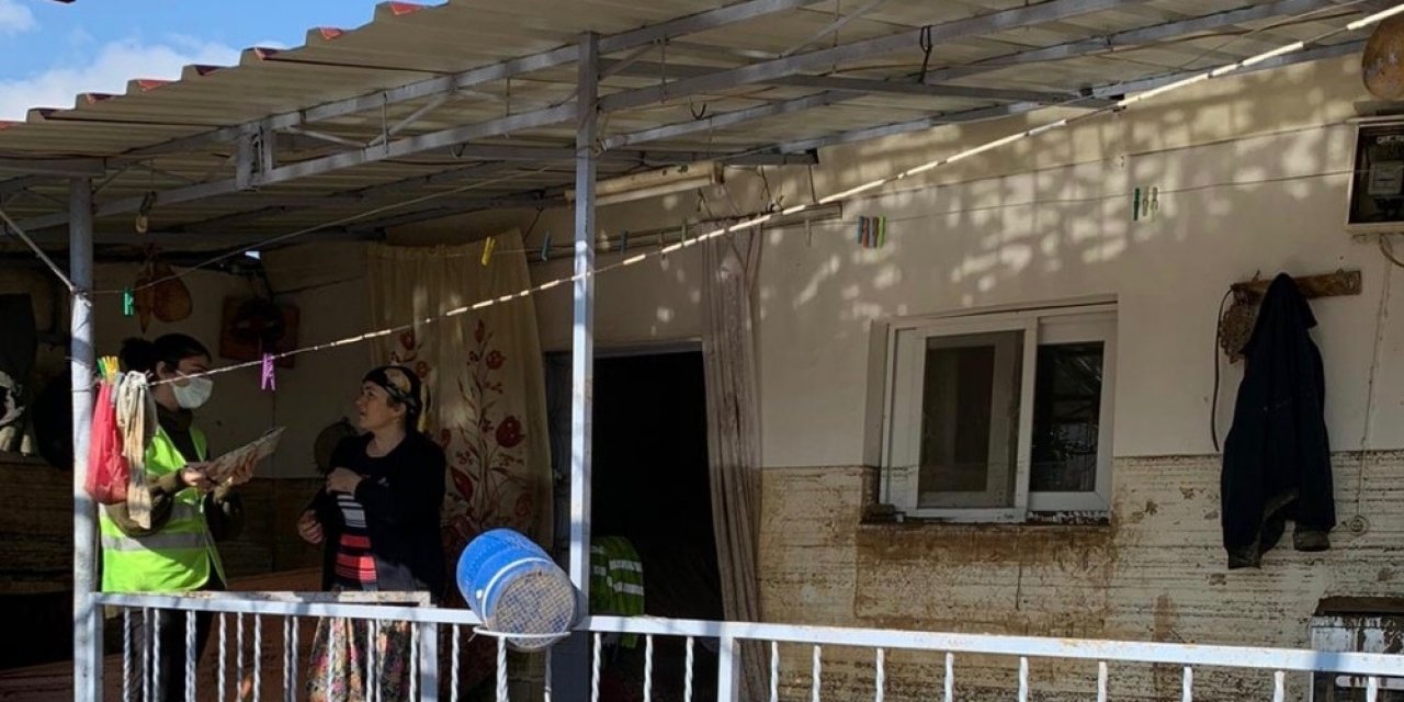 İ̇zmir Büyükşehir Belediyesinin Sel Mağdurlarına Desteği 13 Milyon Lirayı Aştı