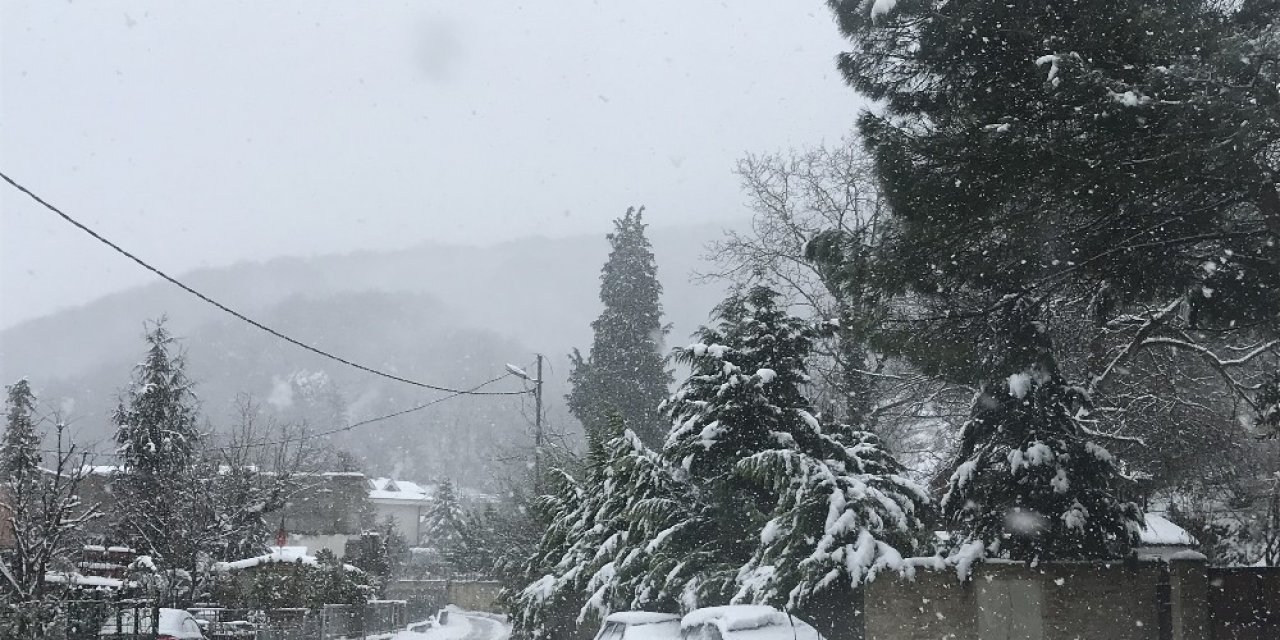 Beykoz’da Kar Kalınlığı 20 Santime Ulaştı