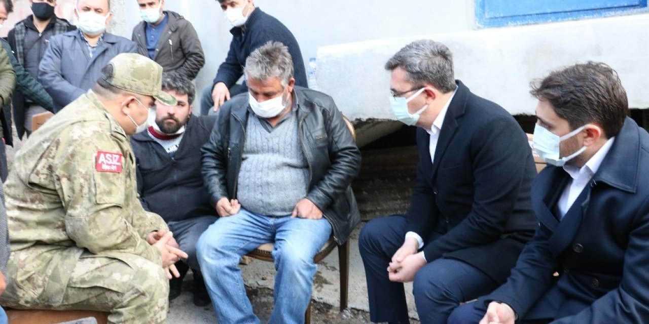 Düğününe Gelirken Rehin Alınan Uzman Çavuş 5 Buçuk Yıl Sonra Şehit Edildi