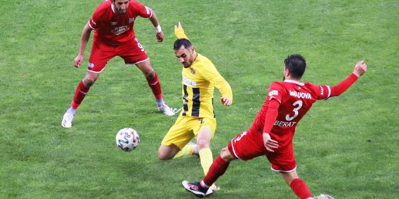 Tff 1. Lig: Menemenspor: 1 - Balıkesirspor: 1