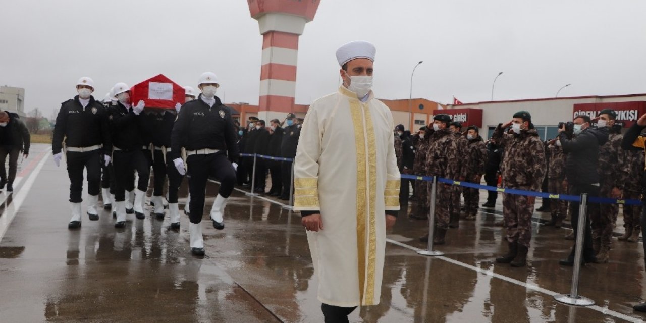Şehit Muhammet Salih Kanca’nın Naaşı Samsun’da