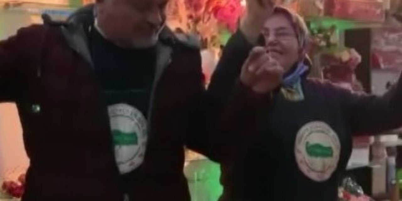 Simavlı Çiçekçinin ’sevgililer Günü’ Sevinci