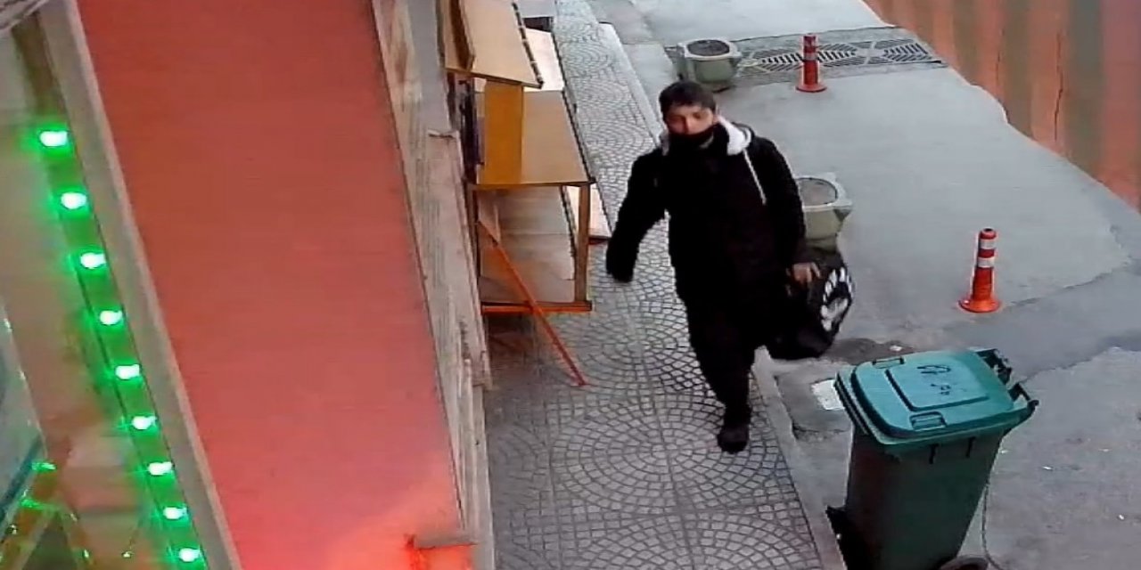 600 Yıllık Camiyi Böyle Soydu