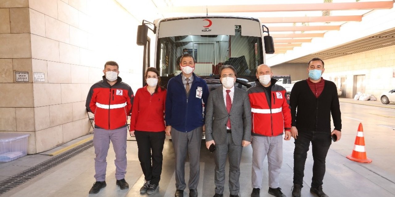 Kan Bağışı Kampanyasına Denizli Büyükşehir Deski̇’den 10. Kez Destek