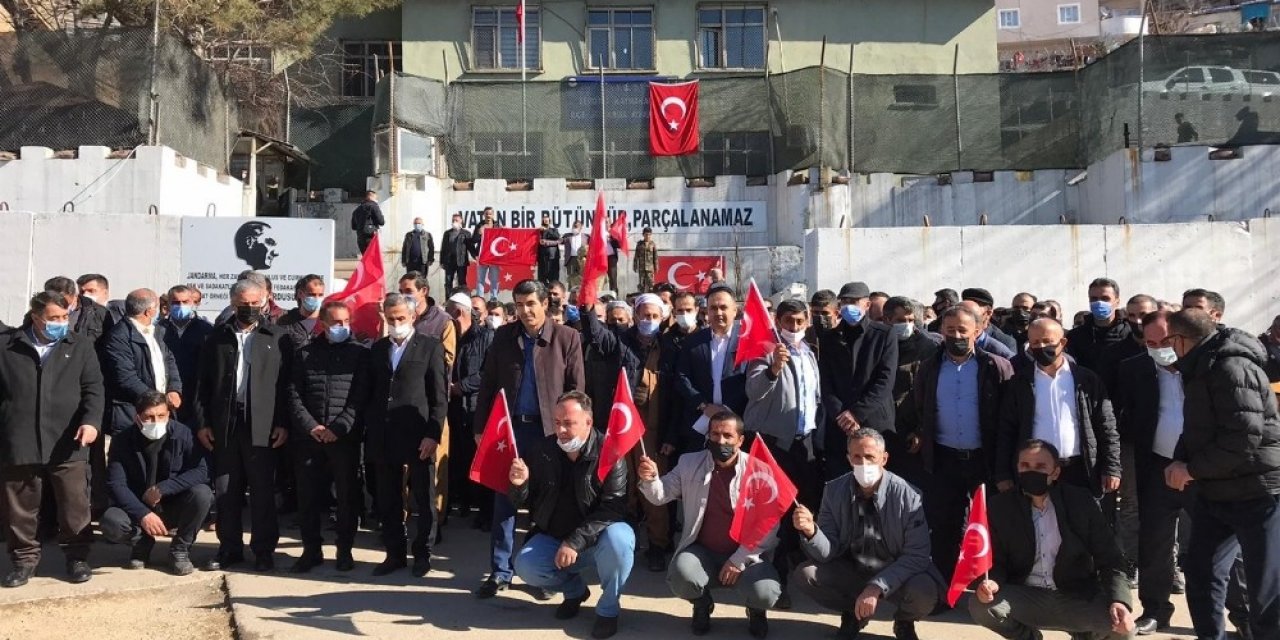 Şemdinli’de Pkk Terör Örgütüne Kınama