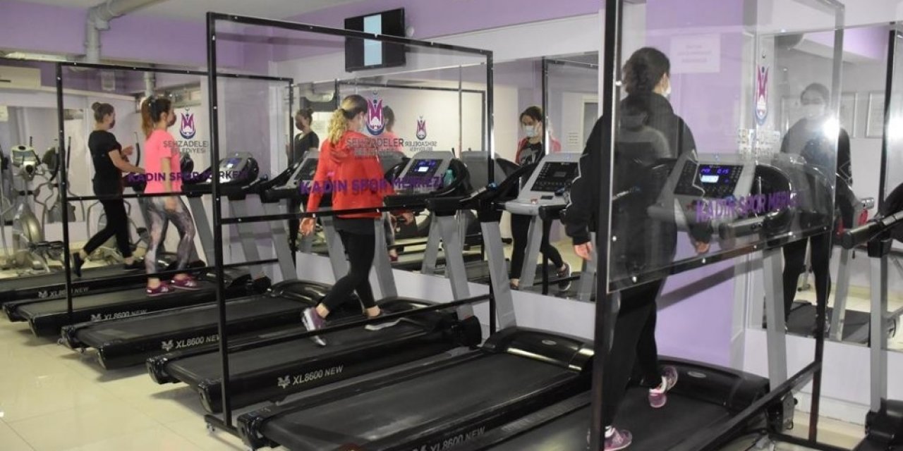 Şehzadeler Belediyesi Kadın Spor Merkezi Kapılarını Yeniden Açtı