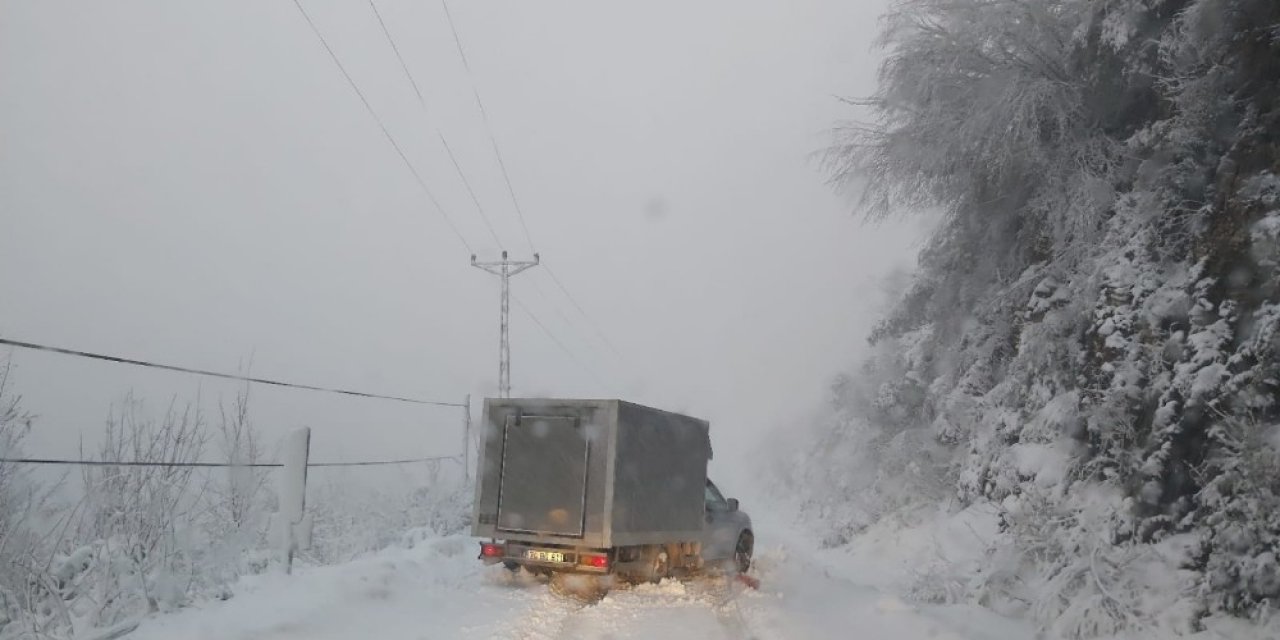 Kastamonu’da 613 Köy Yolu Ulaşıma Kapandı