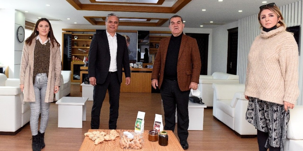 Muratpaşa’da Şifa Kaynağı Zencefil Üretimi Başlıyor