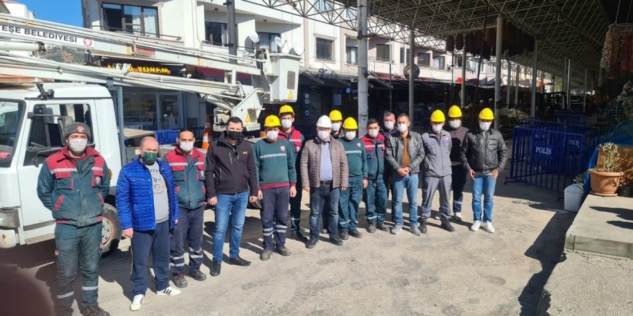 Pazaryeri Uzay Çatı Direkleri Yenilendi