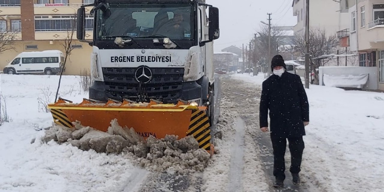 Başkan Yüksel Kar Temizliği Çalışmalarını Bizzat Denetledi