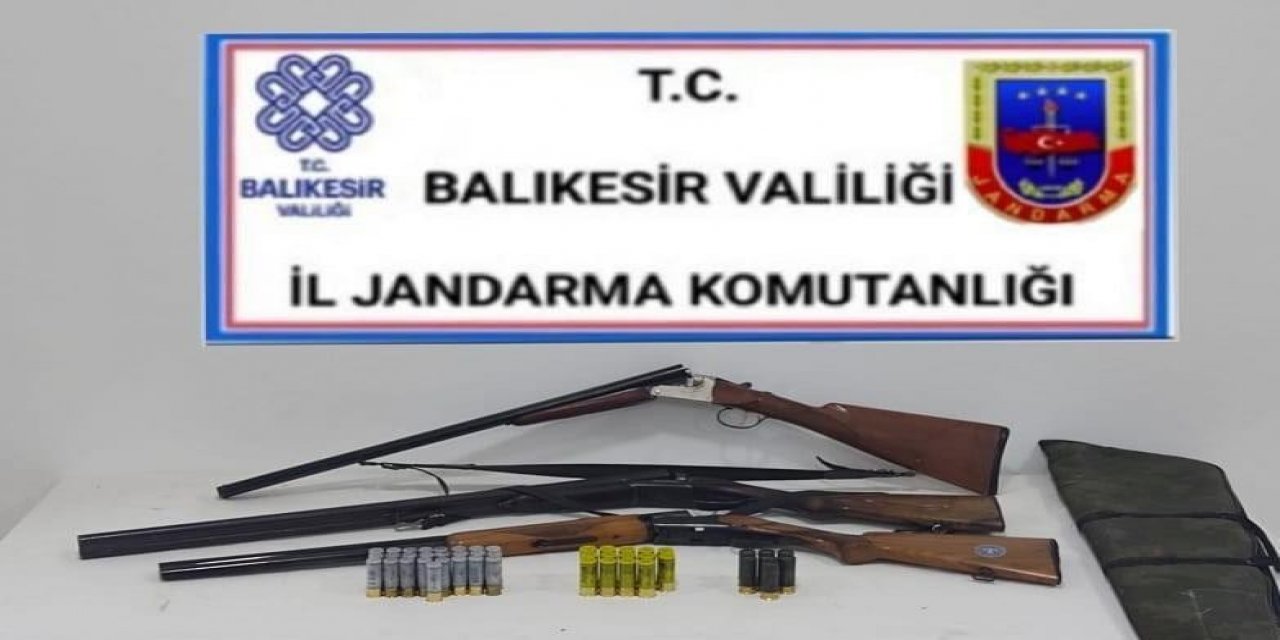 Balıkesir’de Jandarma 22 Aranan Şahsı Yakaladı