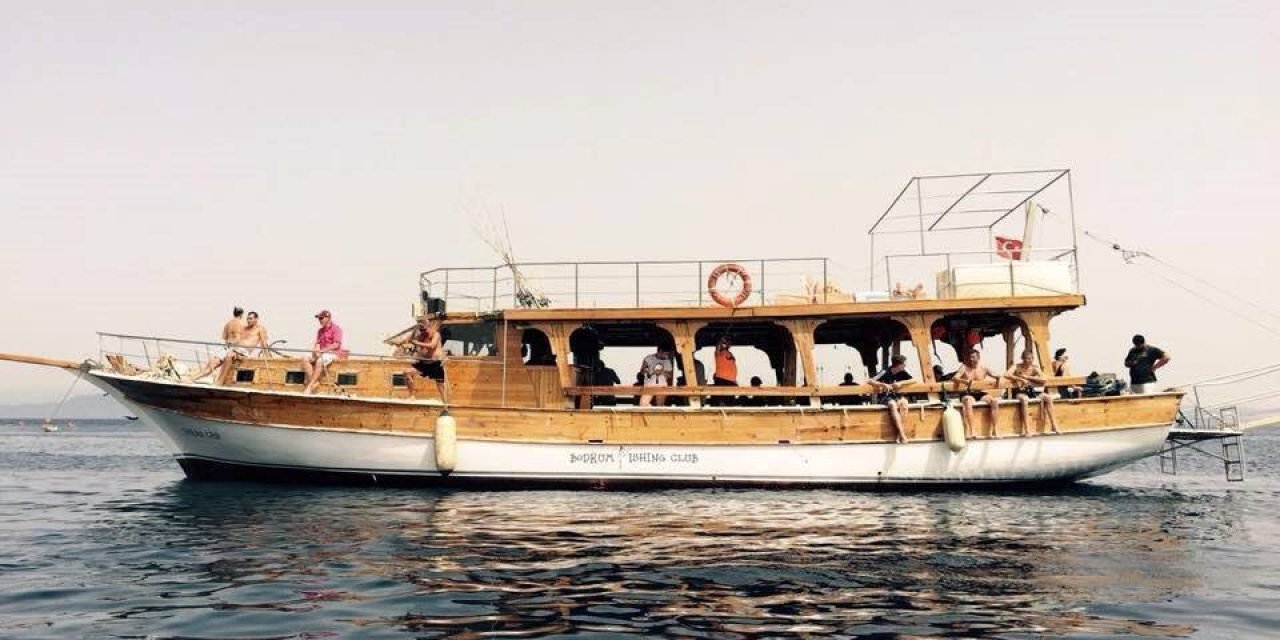 Denize Giren Turist Balık Tutmayacak, Balık Tutan Turist Denize Giremeyecek