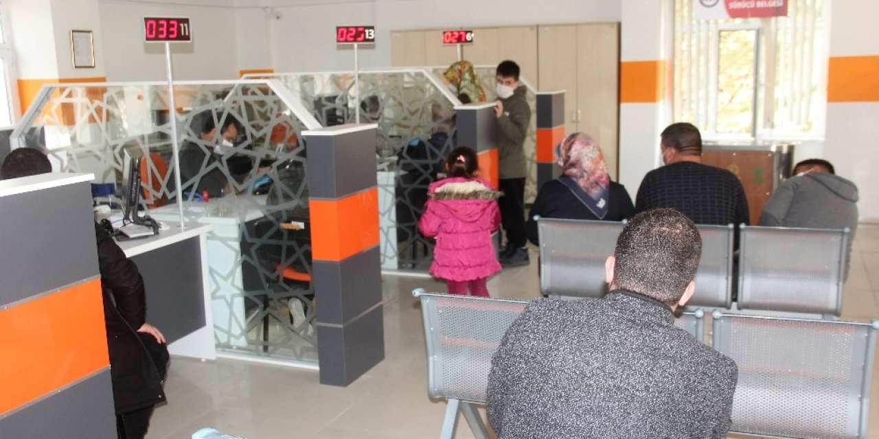 Erzincan’da 316 Kişi İsmini, 364 Kişi Soyadını Düzeltti