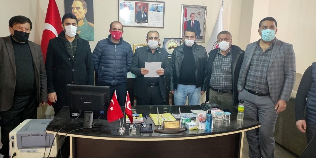 Şehit Yakınları Terör Örgütü Pkk’nın Gara’daki Katliamı Sonrası Teröre Bir Kez Daha Lanet Okudu