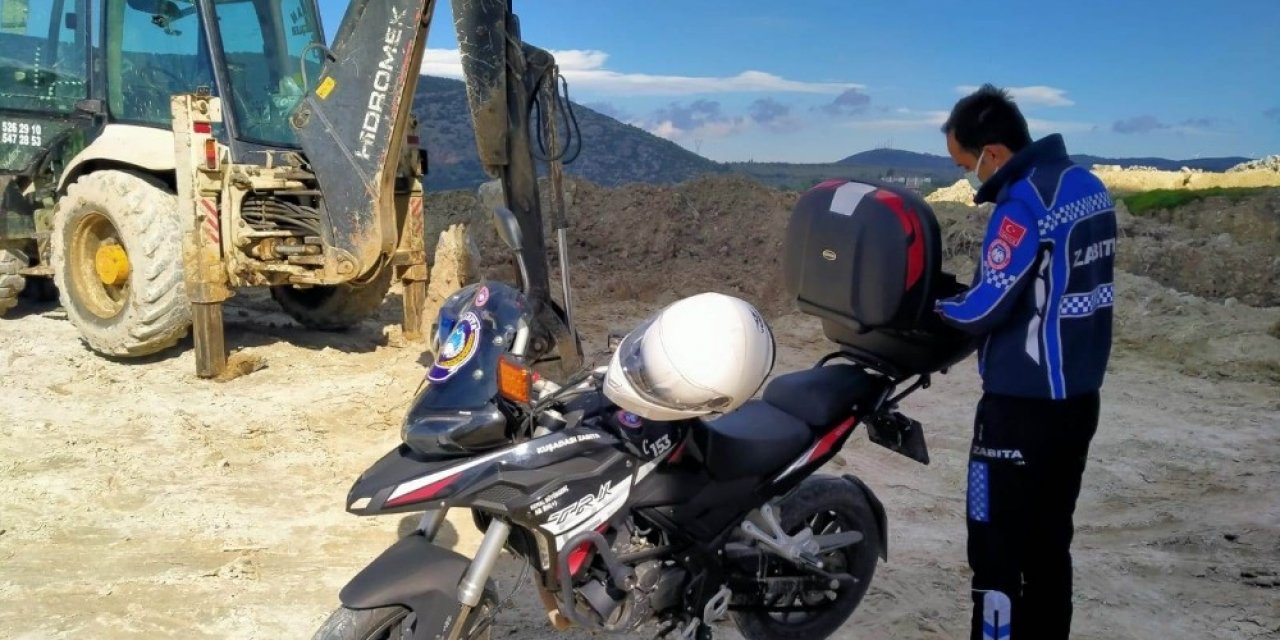 Kuşadası Belediyesi’nden Kaçak Moloz Dökenlerle Mücadele