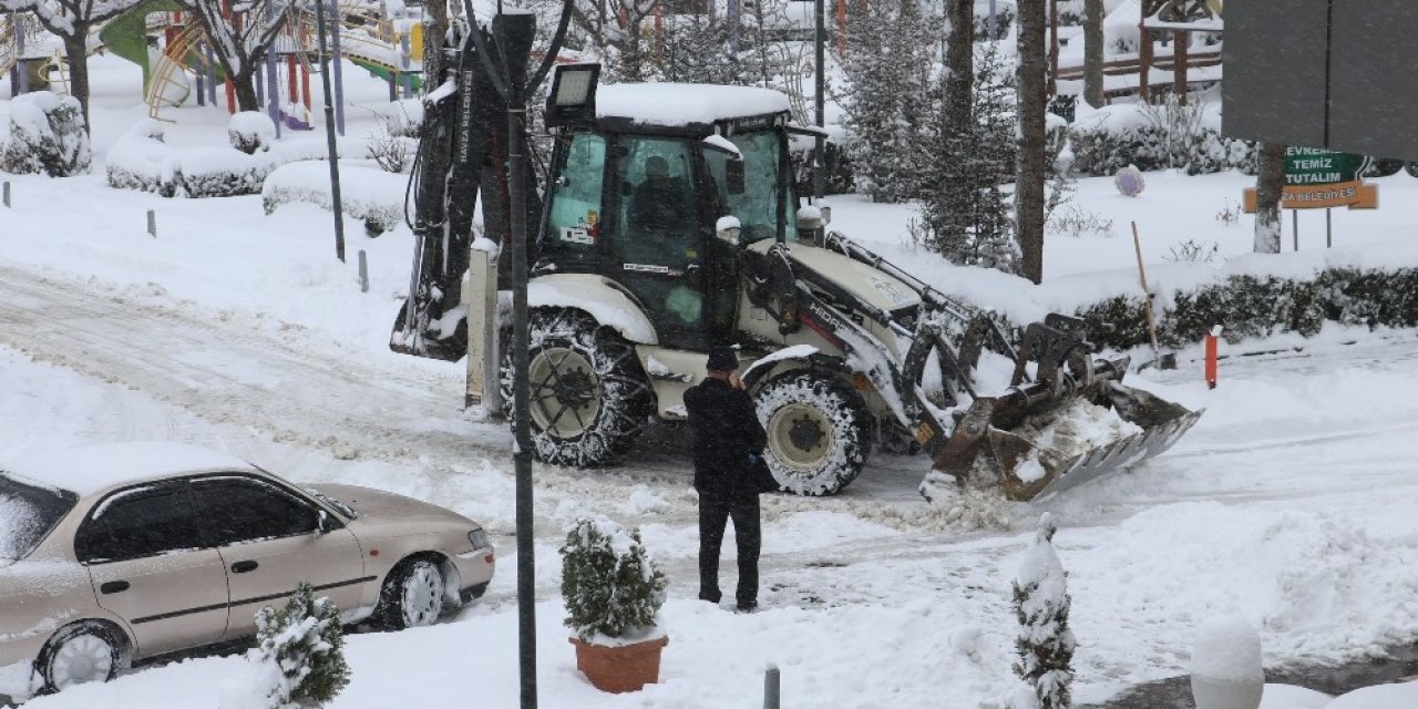 Havza’da Kar Kalınlığı 30 Santime Ulaştı
