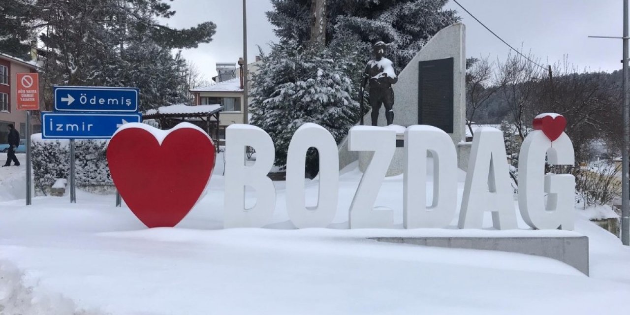 Ödemiş’te Yaylalar Kar Altında, Ekipler Alarmda