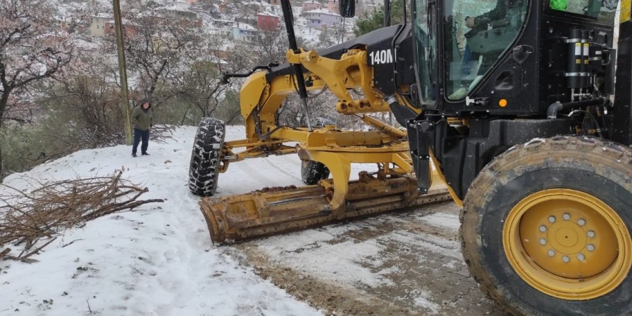 Belediye Ekipleri Diyaliz Hastası İçin Seferber Oldu