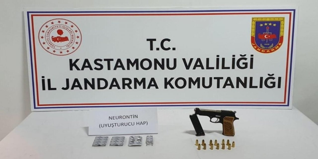 Uyuşturucu Hap İle Yakalanan 2 Şüpheli Gözaltına Alındı